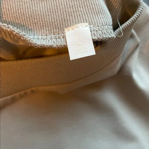 FOG - Fear of God Essentials / Timber T-Shirt - (READ DESCRIPTION) - Picture 4 of 8